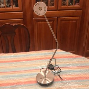 Led desk light